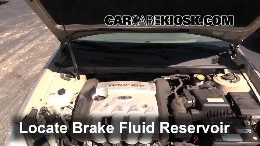 2007 Kia Optima EX 2.4L 4 Cyl. Brake Fluid